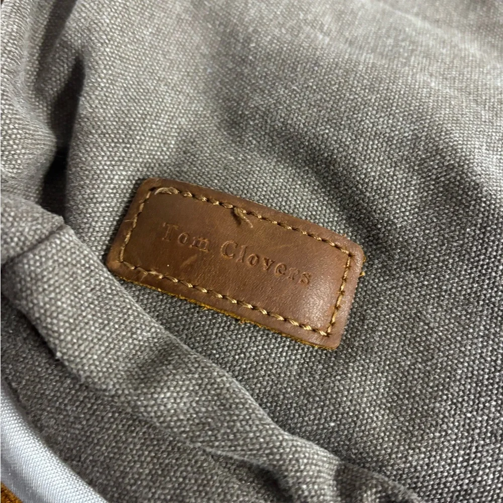 Gray Canvas Backpack with Leather Accents‎